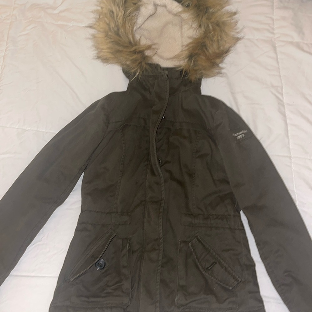 SOLD-Abercrombie kids winter coat size large